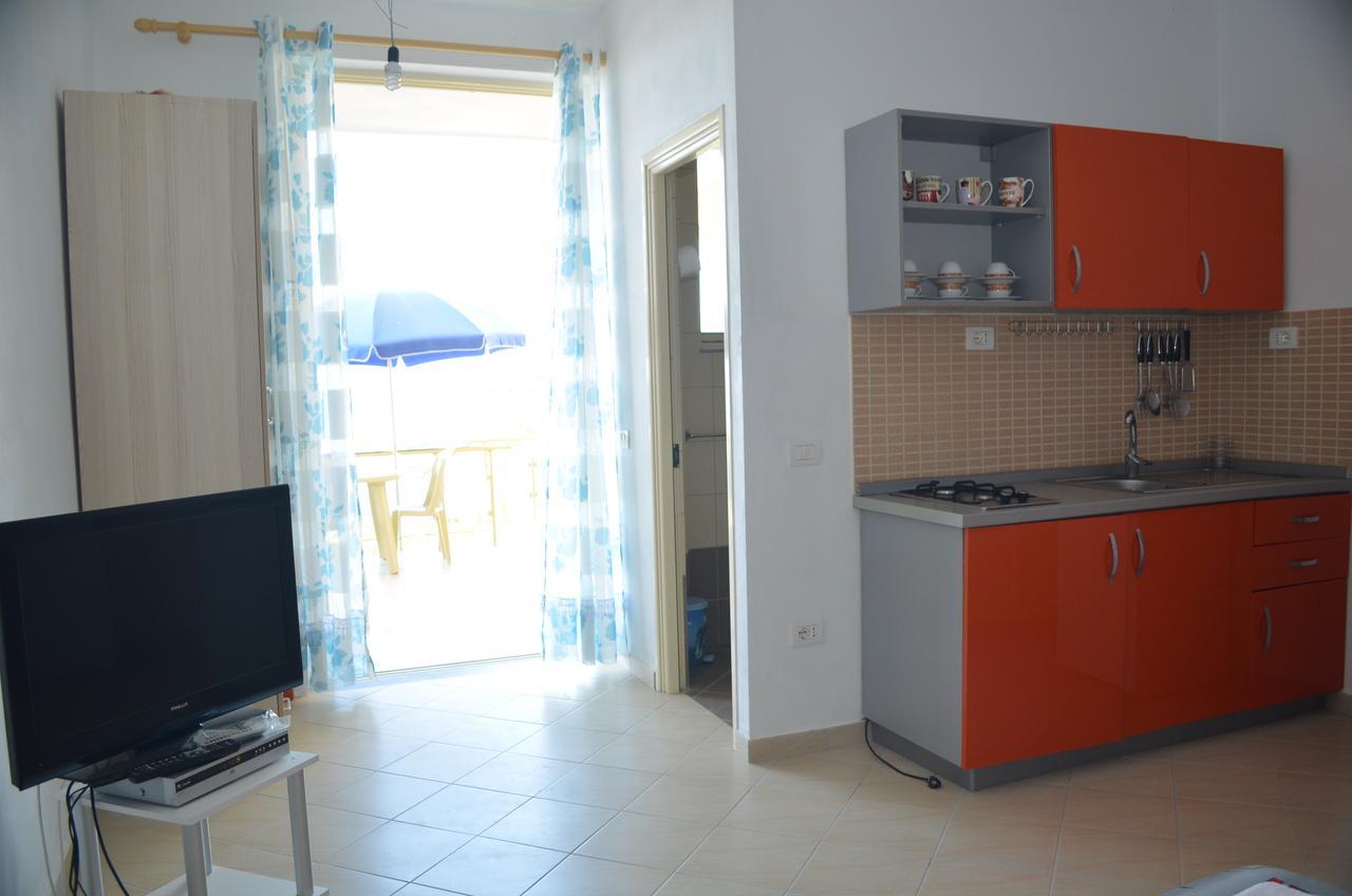 Vila Hadhri Borsh Exterior photo